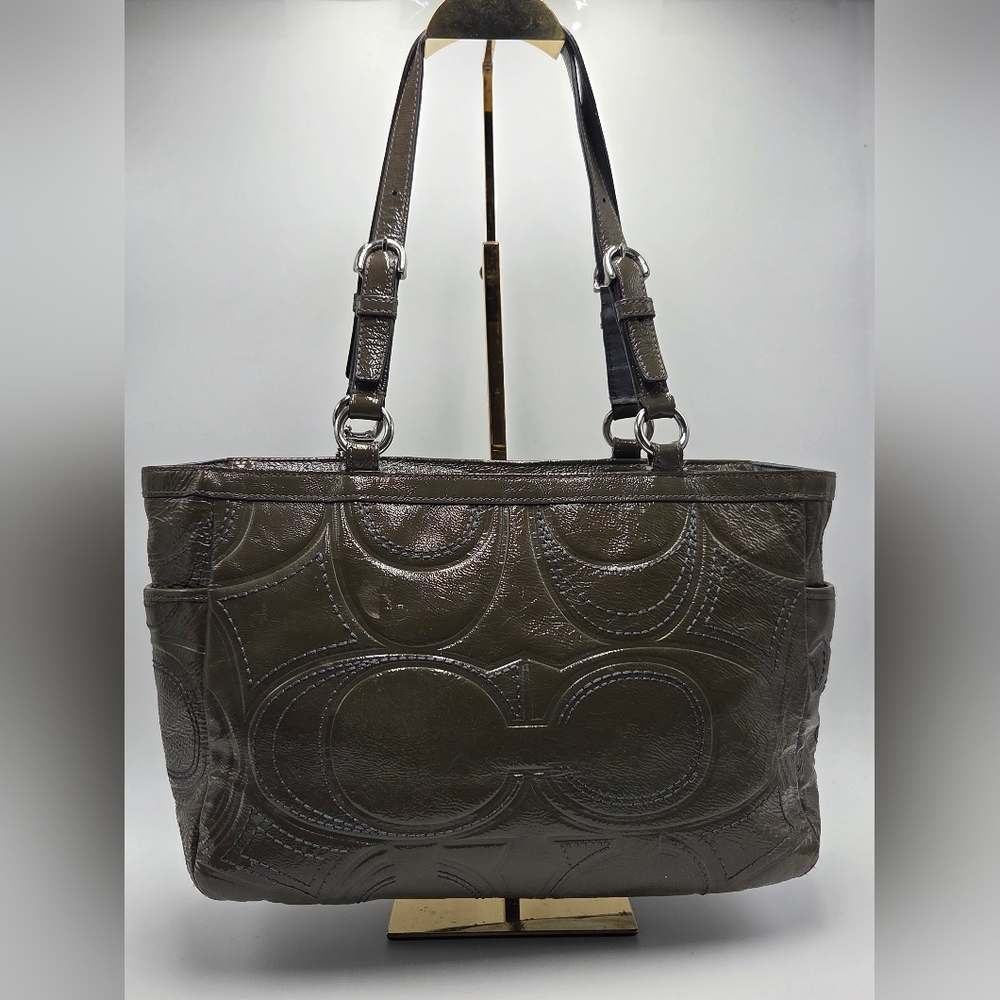 Coach Gallery Patent Leather - Picture 2 of 9